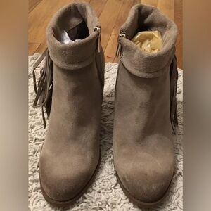 JESSICA SIMPSON Callaghan tan suede leather almond toe booties ankle boots 9.5 M